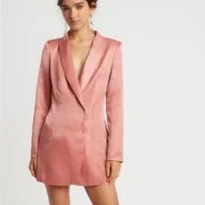 Choosy Mauve Satin Blazer Dress Size 16 NWT